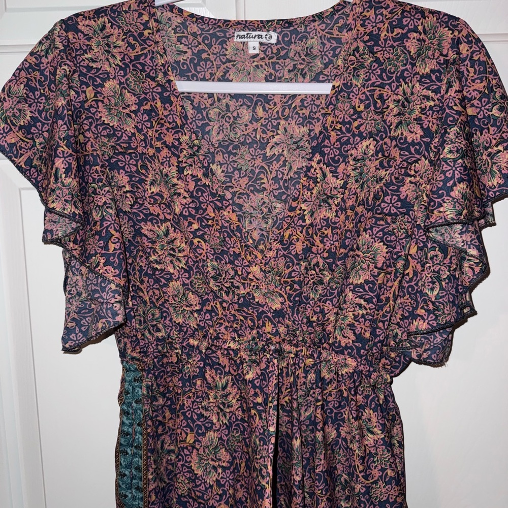 Chic Floral Ruffle Mini Dress - Picture 3 of 8